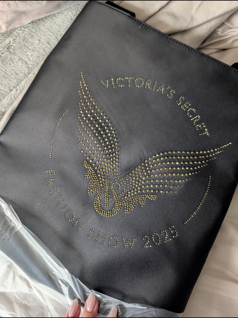 Victoria's Secret Fashion Show Bag 2025